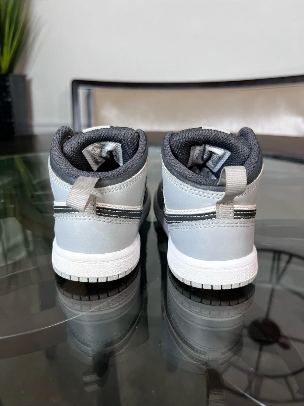 Nike Air Jordan 1 Mid Light Smoke Grey Toddler Size 9C